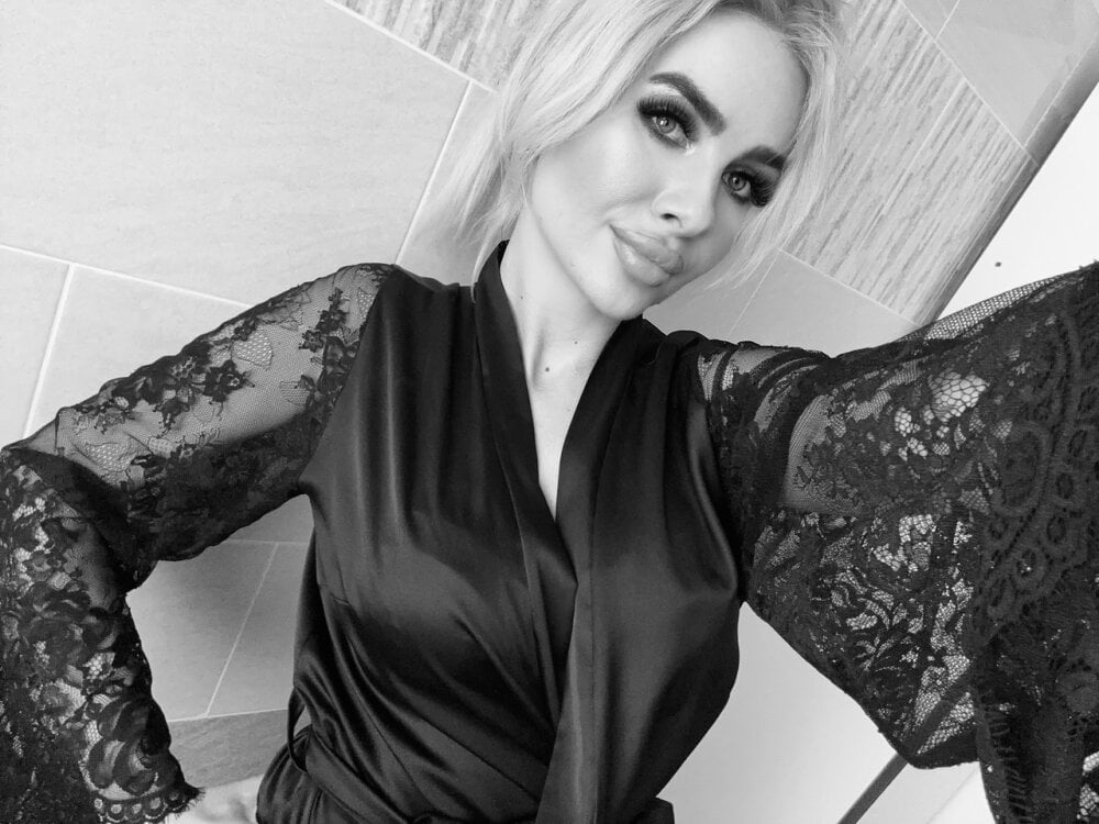 Milana_Sapphire
