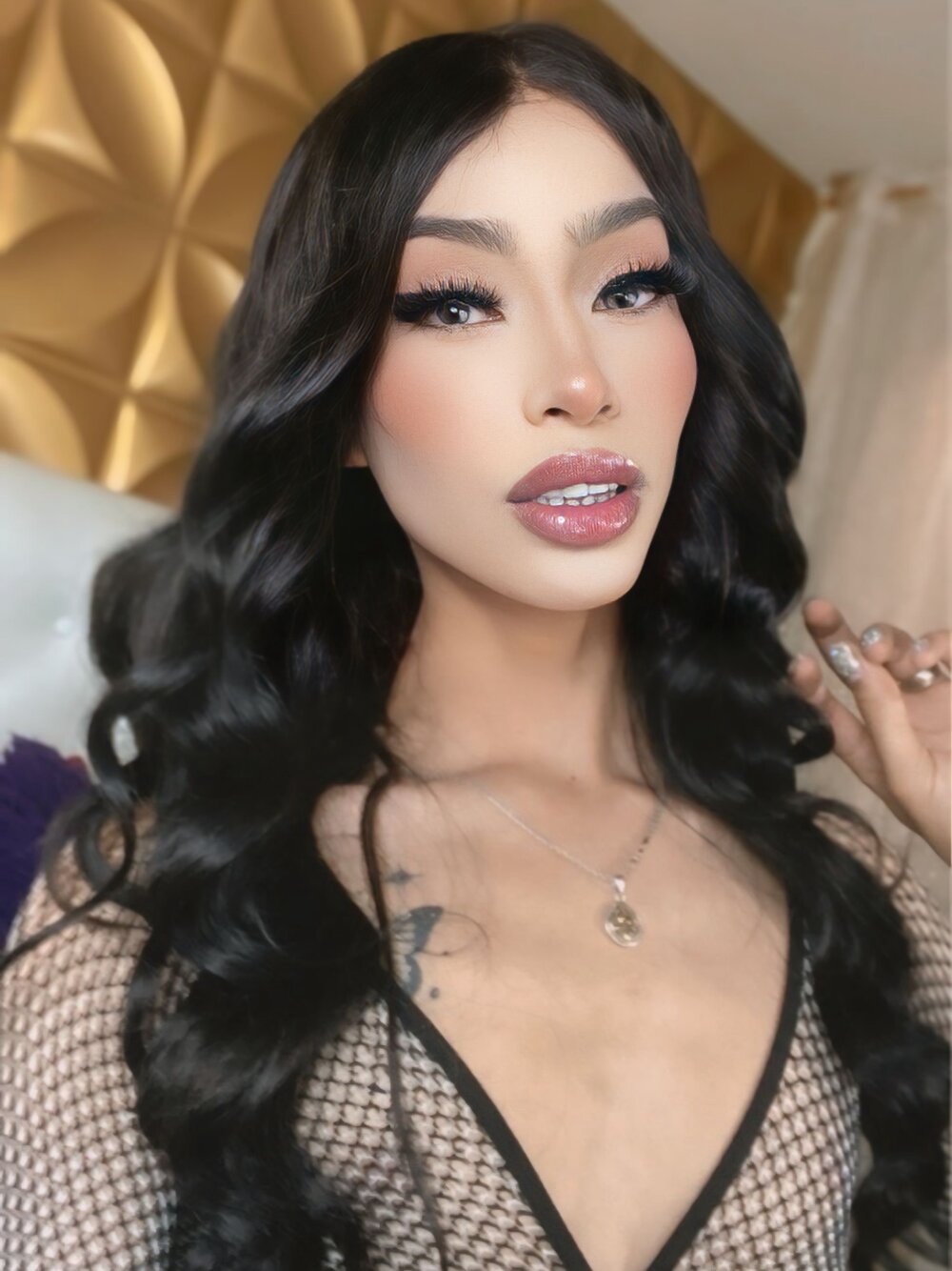 NahiaFox