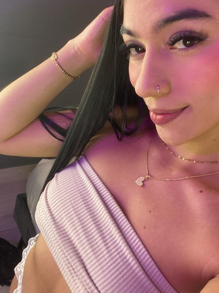 Nicolee19