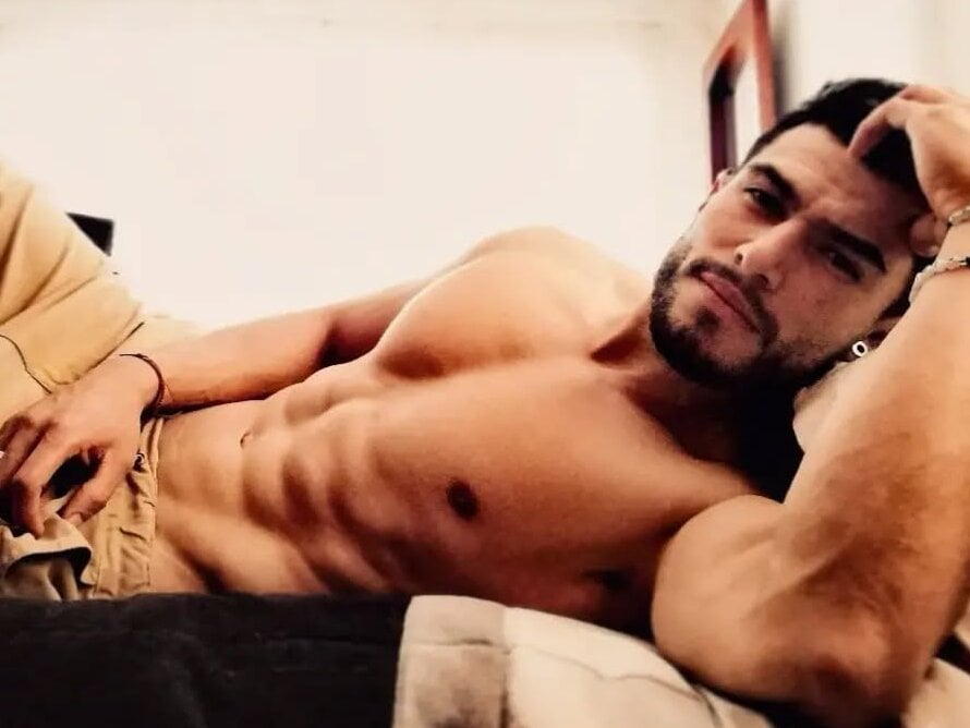 Noah_bigcockxxx