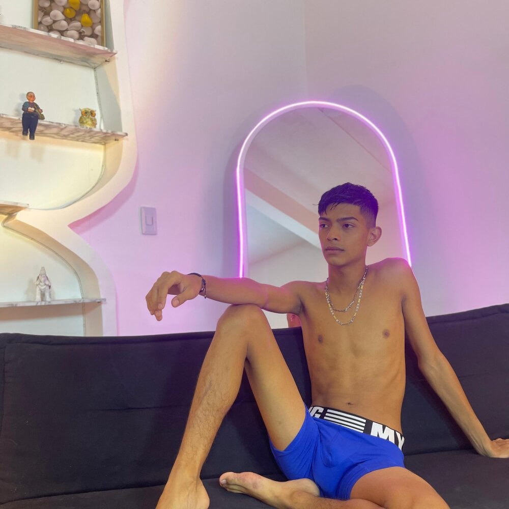 PRETTY_SEX1