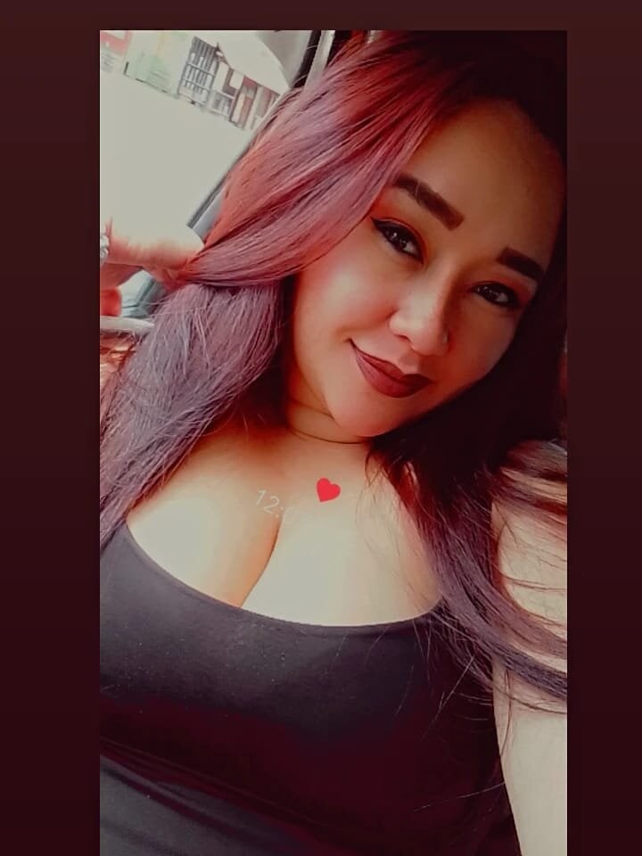 Paris_boobsbbw