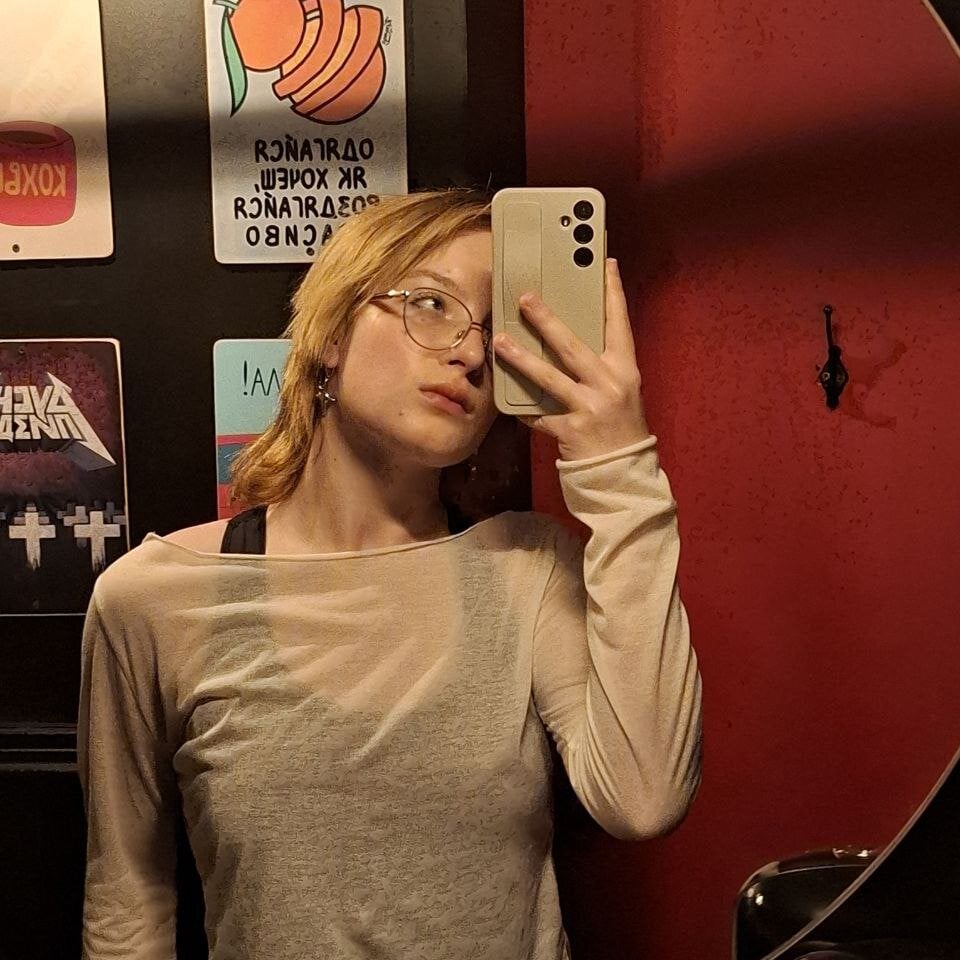 Pixie_Peachh