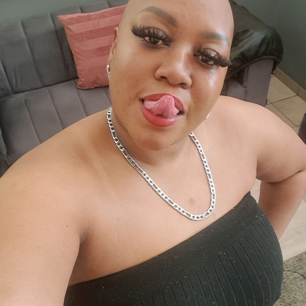 QUEENxJESSI