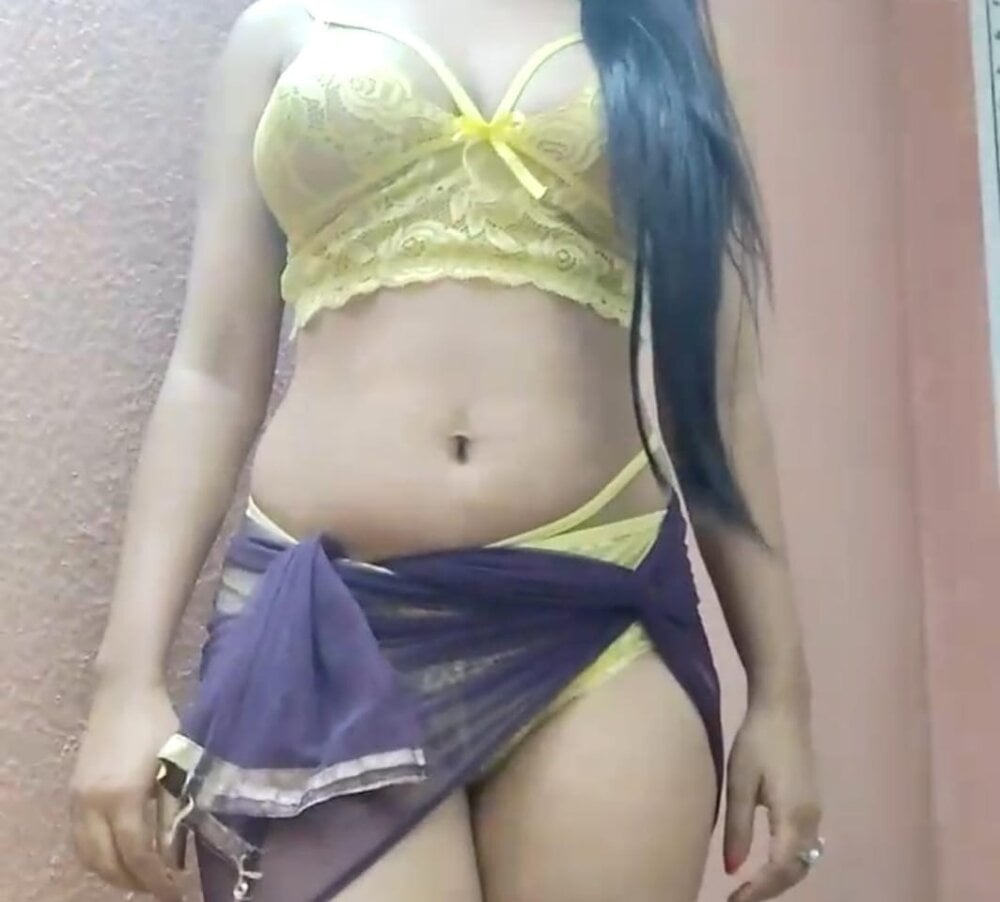 Rinki_bhabhiji