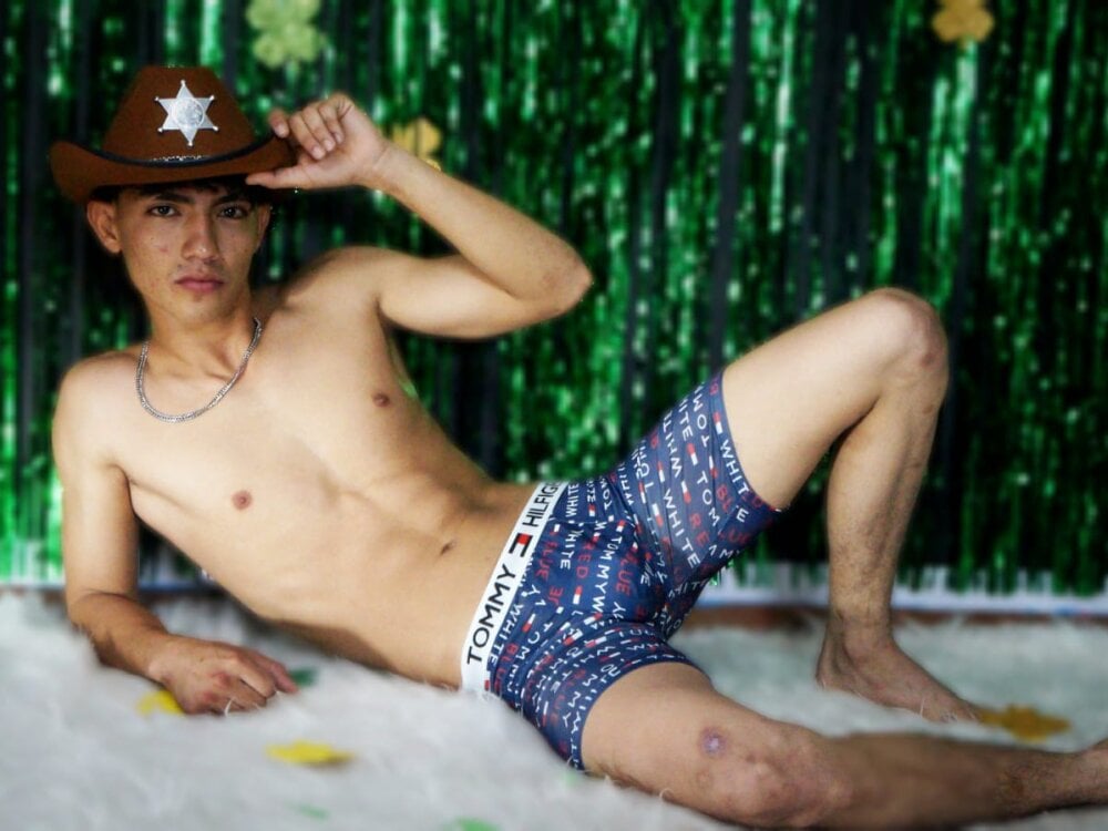 RomeoMiller_