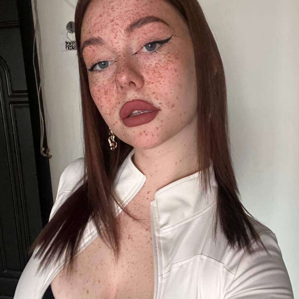 Roxy_Sunnny