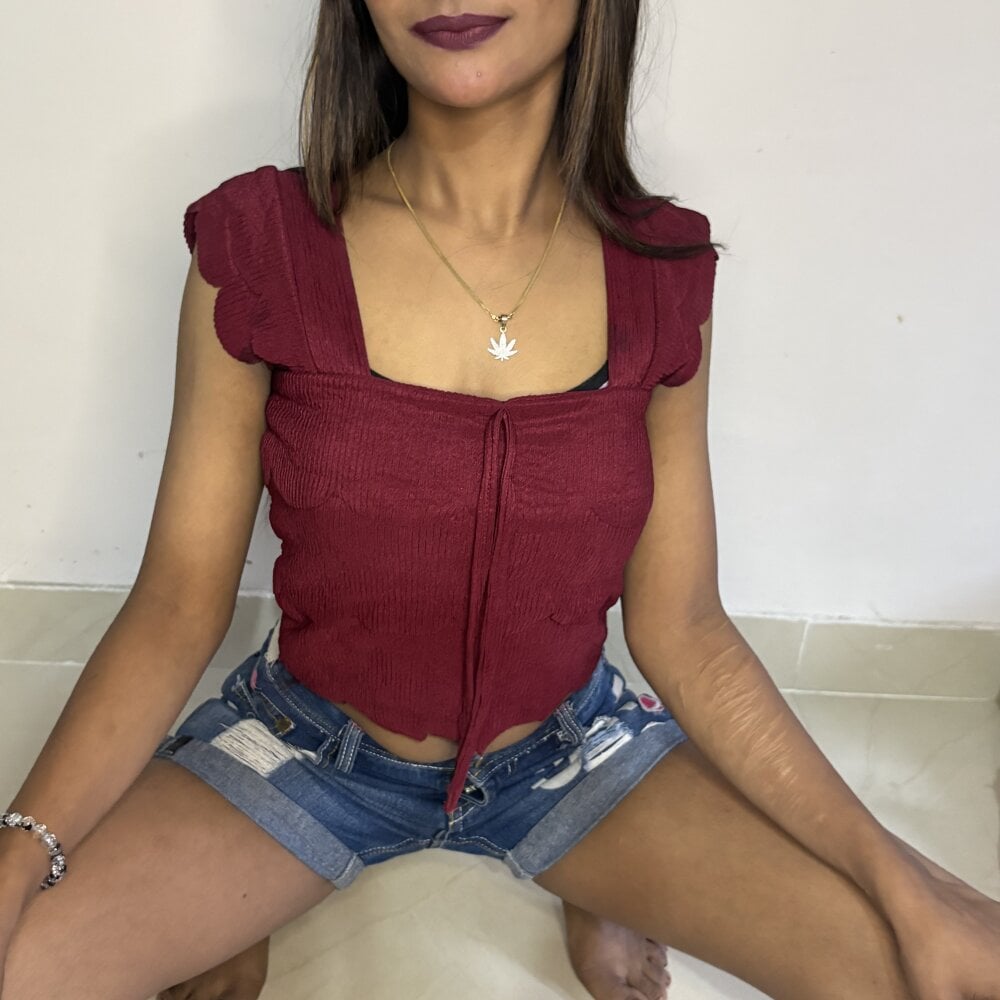 SQUIRT_GIRL01