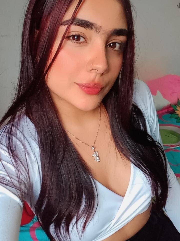 Sara_Collinnss