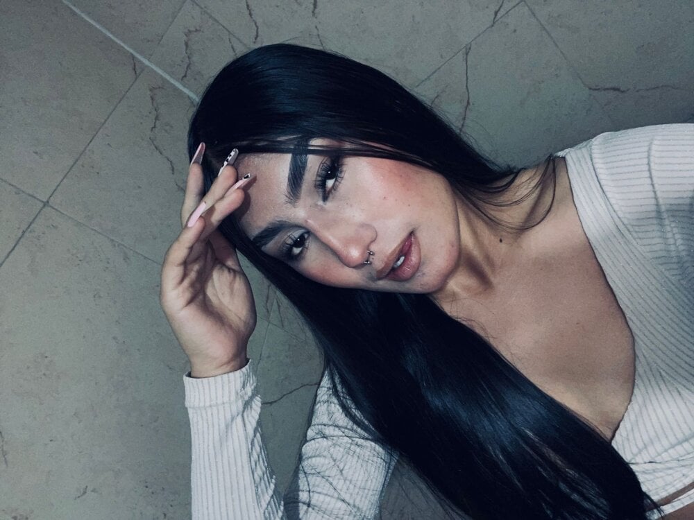 Scarleth__Brown