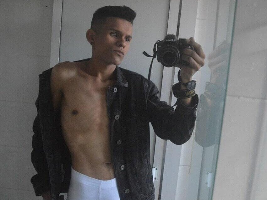 Smith_Jhonson