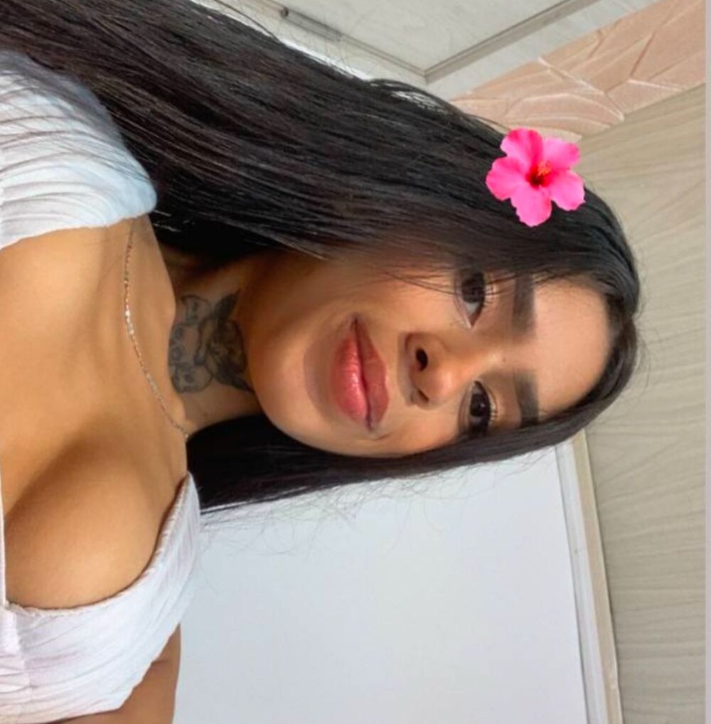 SophiaJohnson_17
