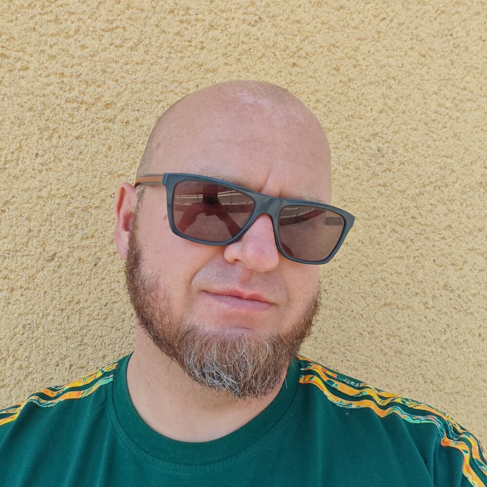 Stunning_Paul