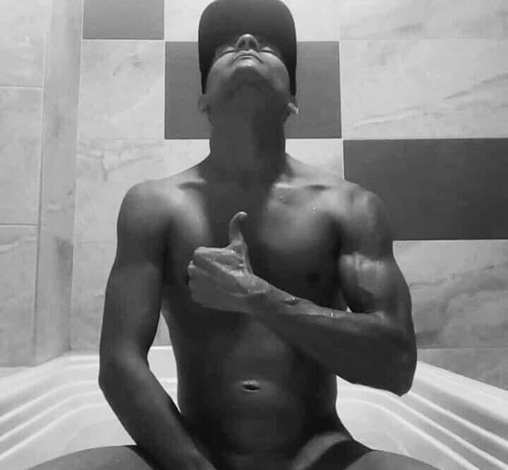 TheRoomSEX09