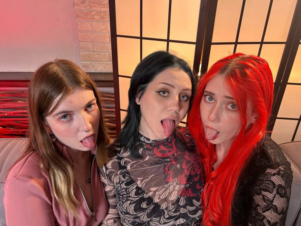 Threesomebabes
