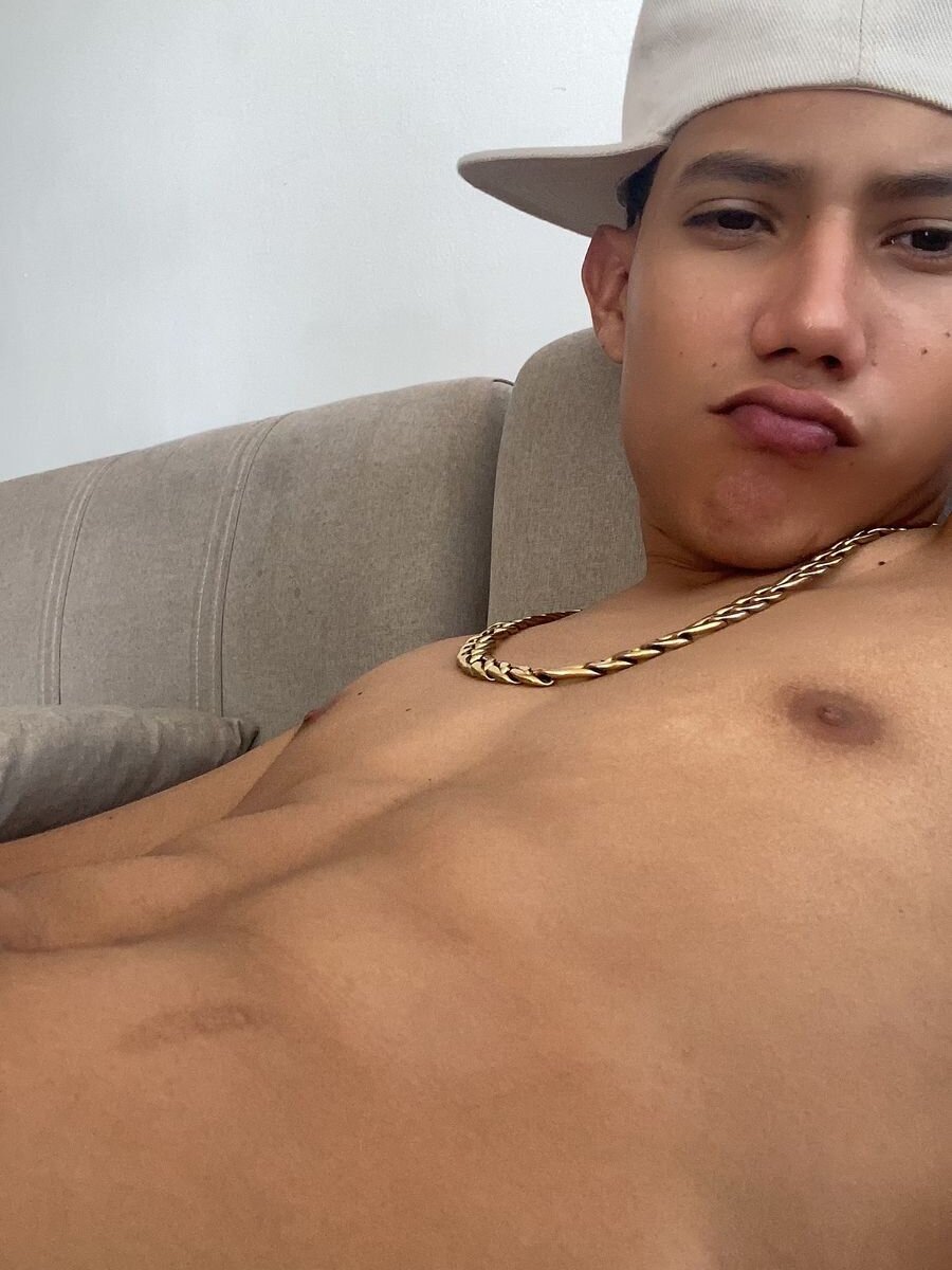 Toy_boy777