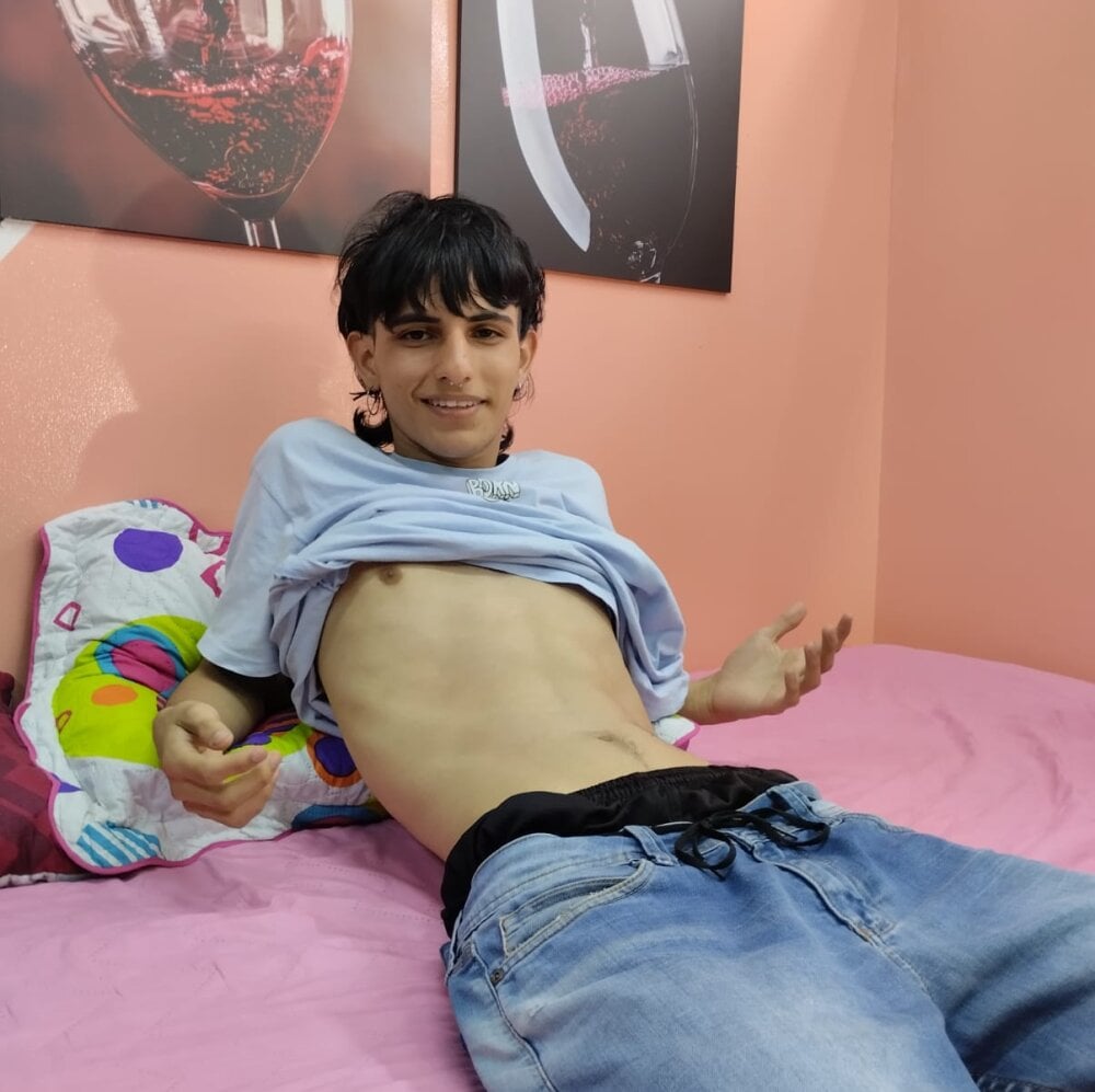 Twink_liam