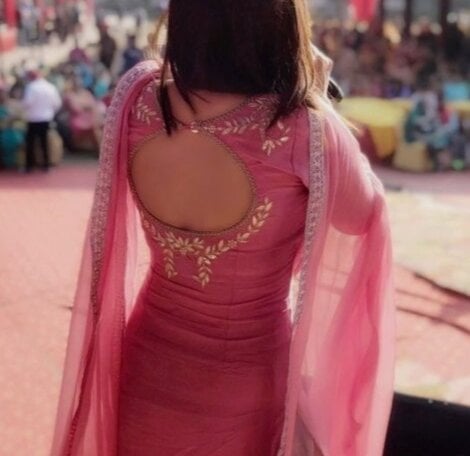 Unique_Divaa