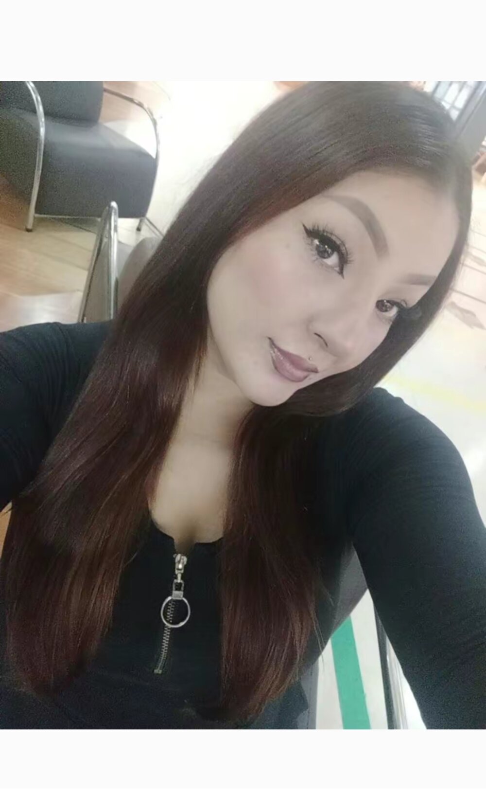 Victoriia-69