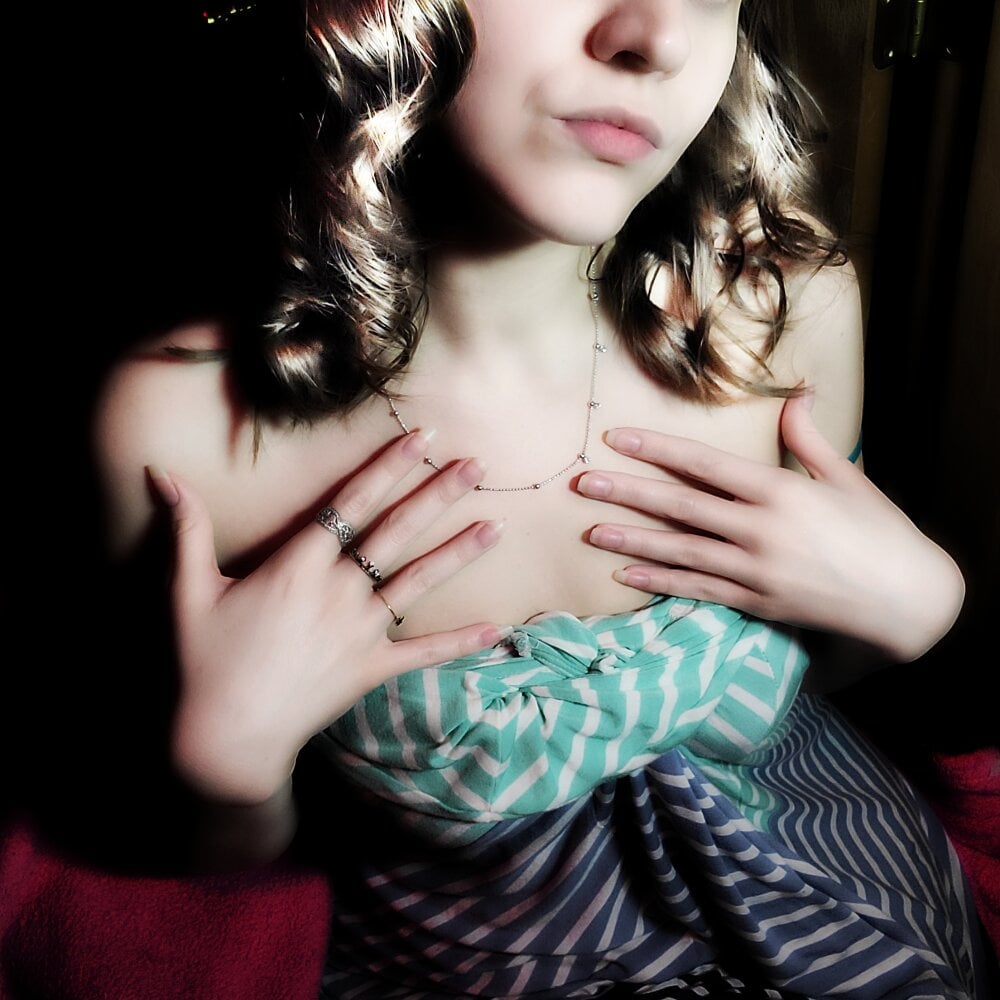 VioletMoonGoddess