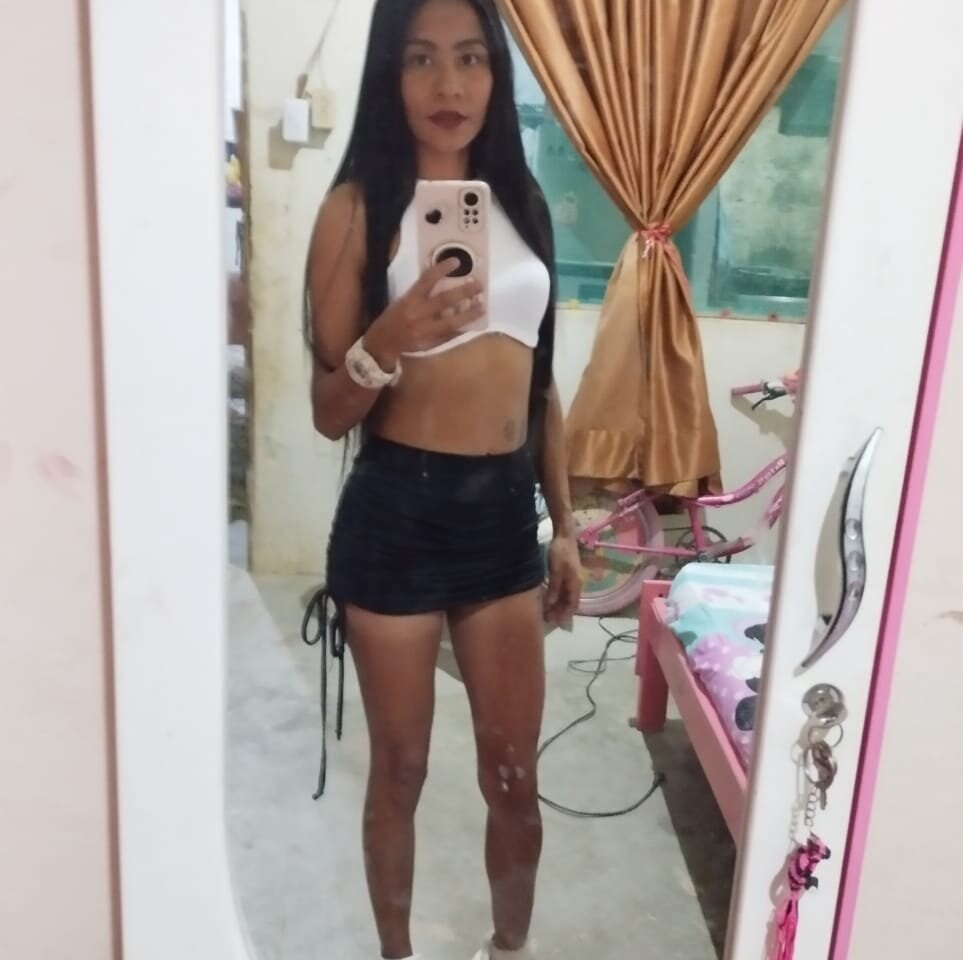 adharaebony