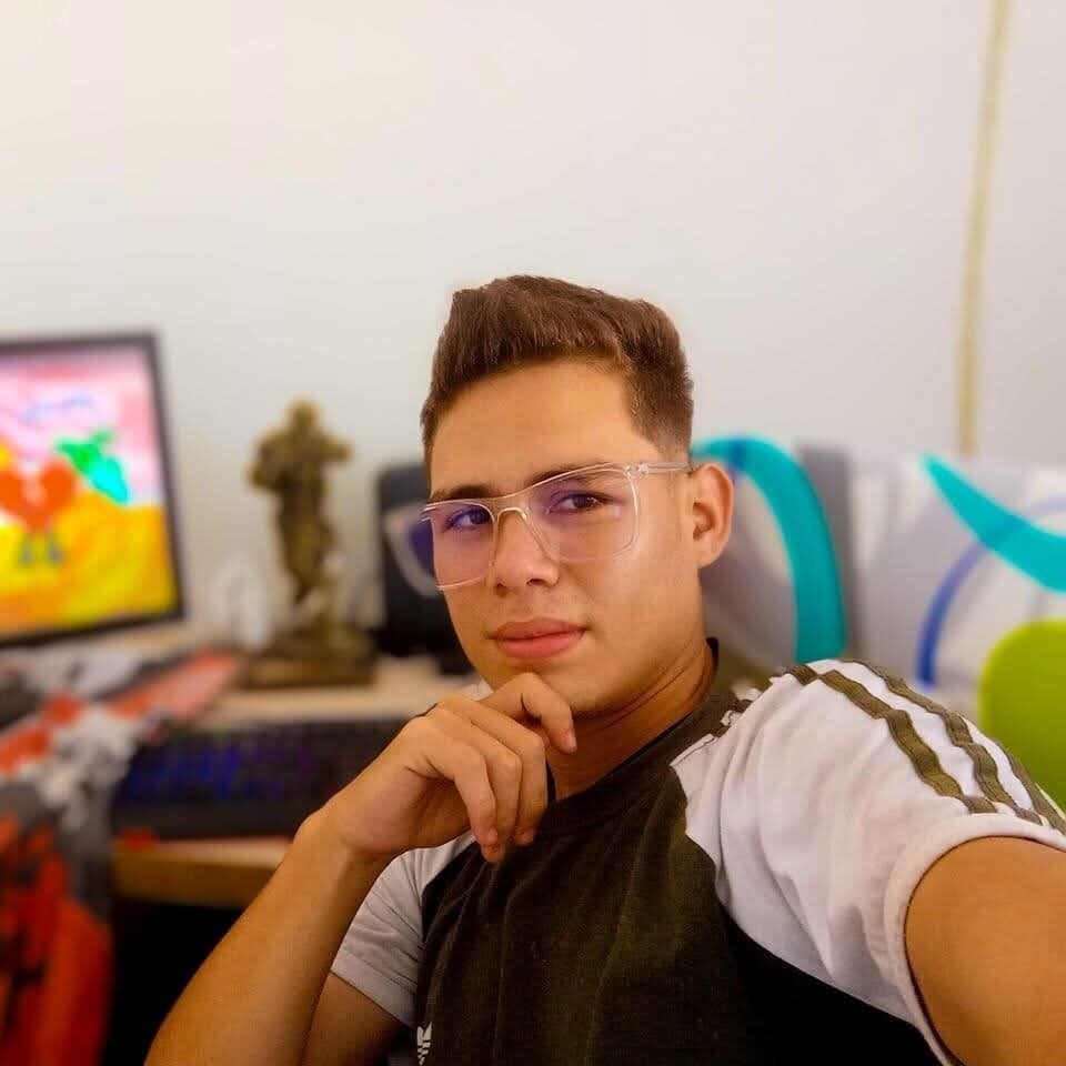 alejandr02002