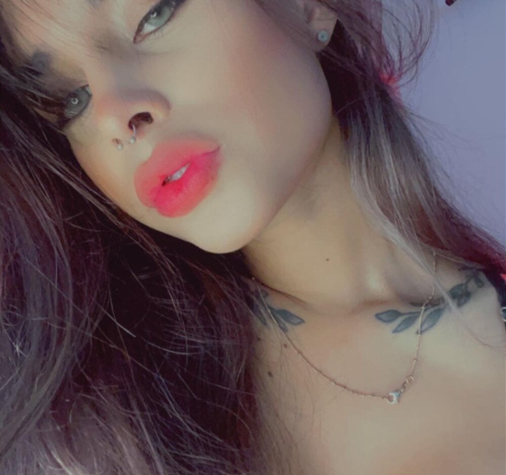 alessia_iris19