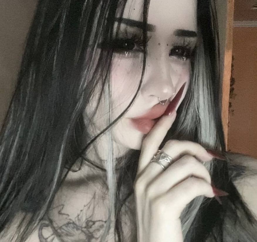 alisa_tattoogirl1