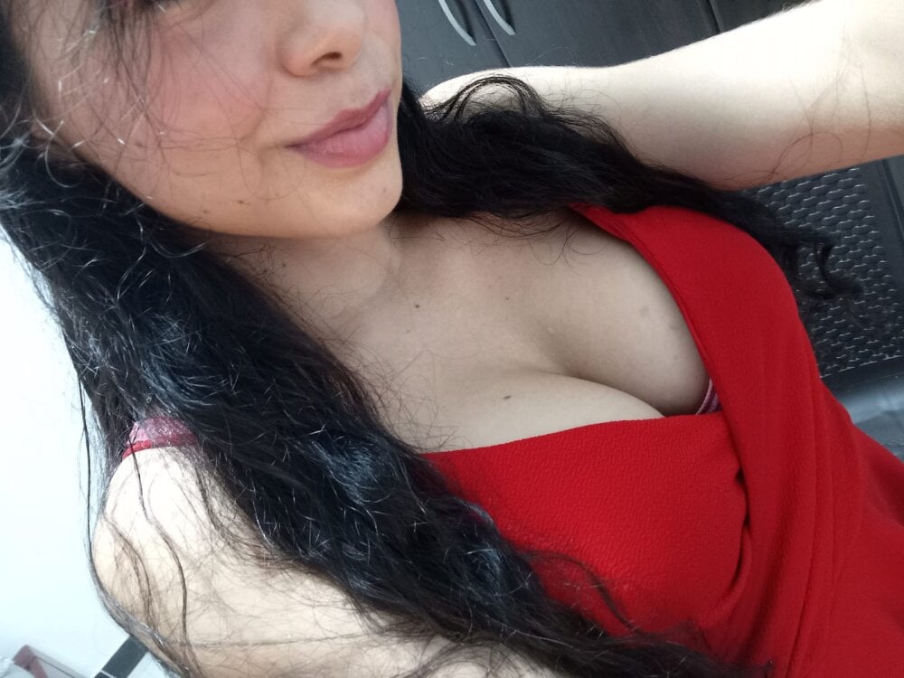 ashley_morgan_18