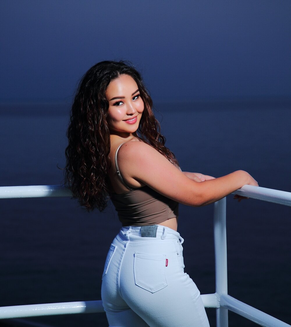 asian_dancer