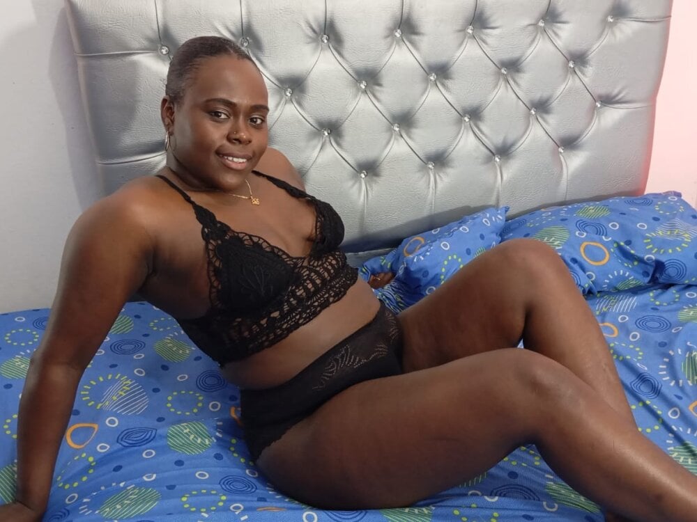 biigass_ebony