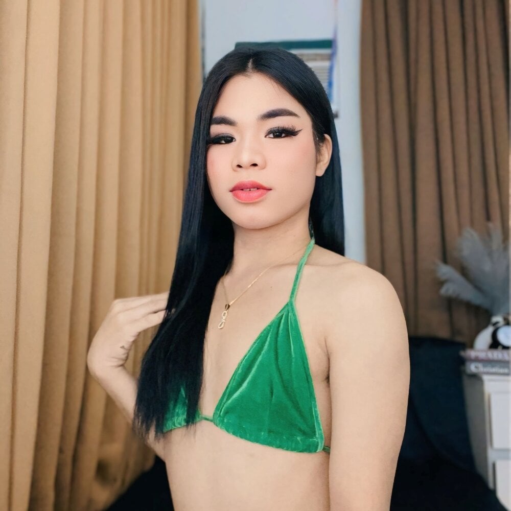 exoticacutiegirl
