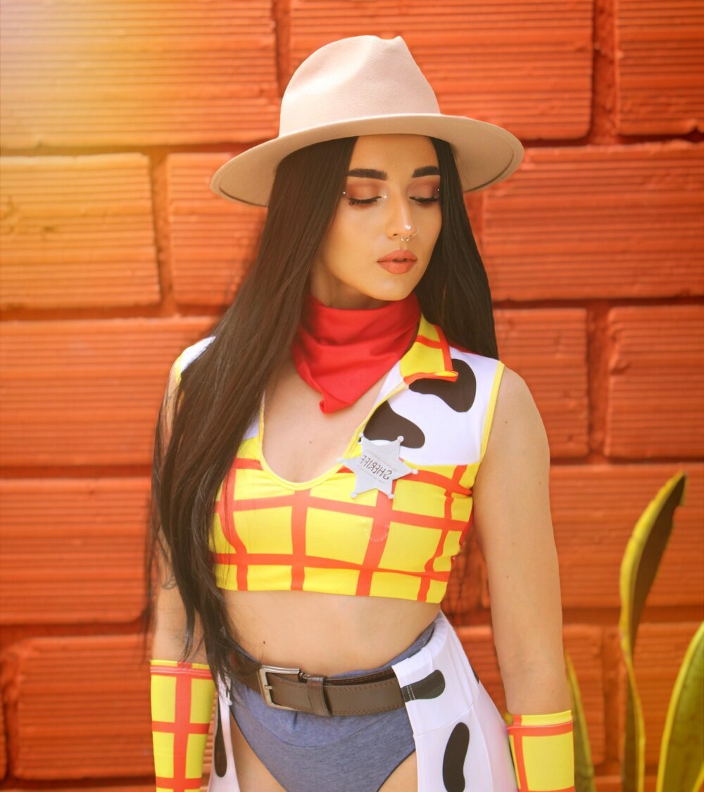 helen_mooree