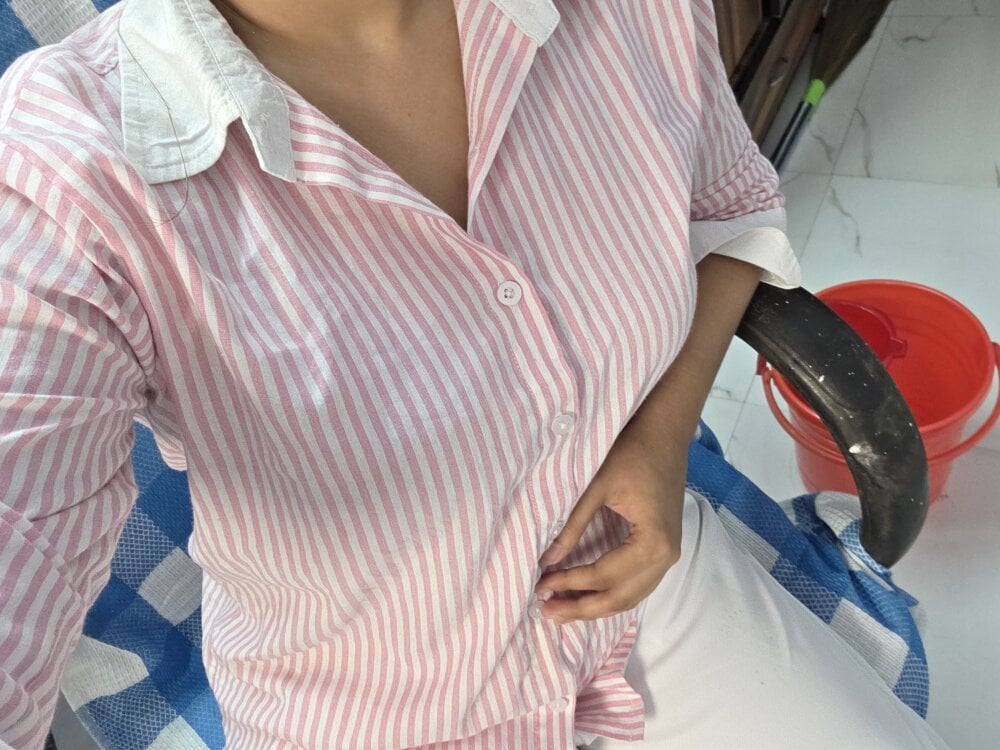 hotty-nisha