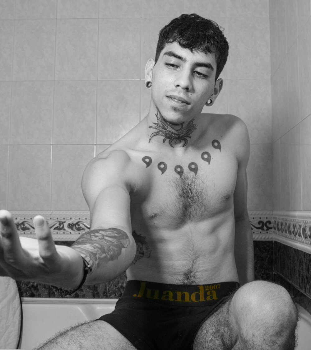jharol_cardonaa