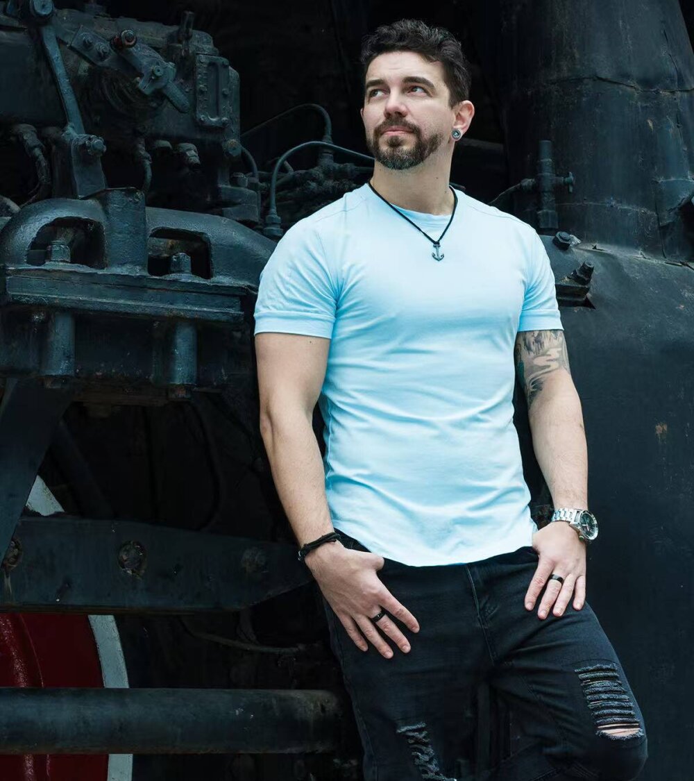 joeyjames525