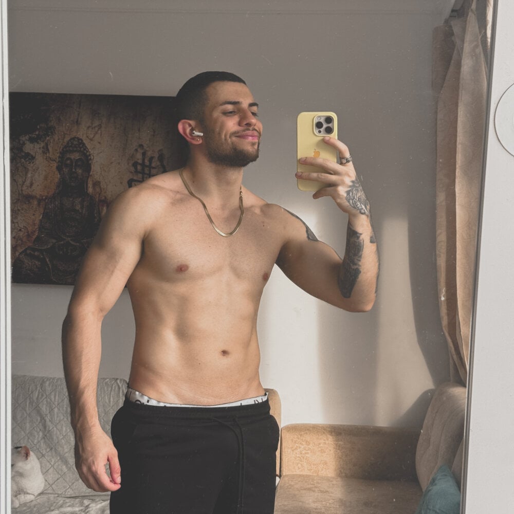 logan_smith