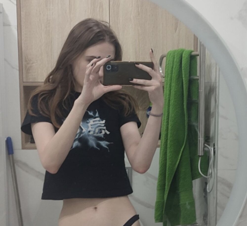 lovely_isabella