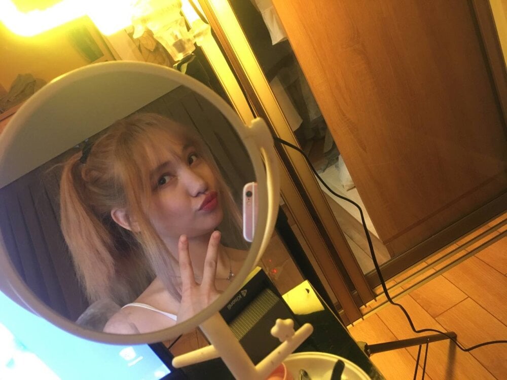 maaya_li