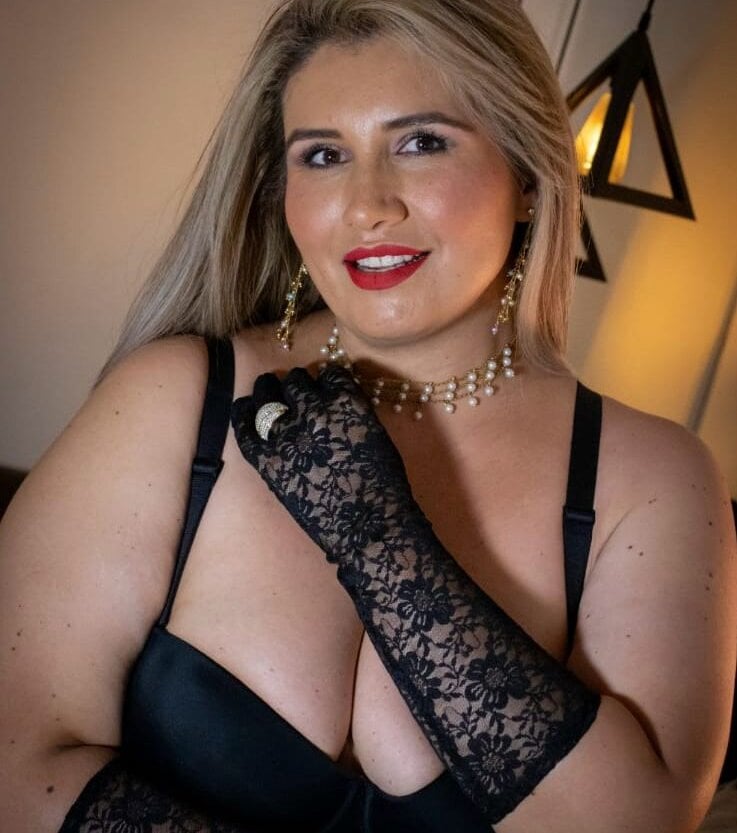 mailyn_baker