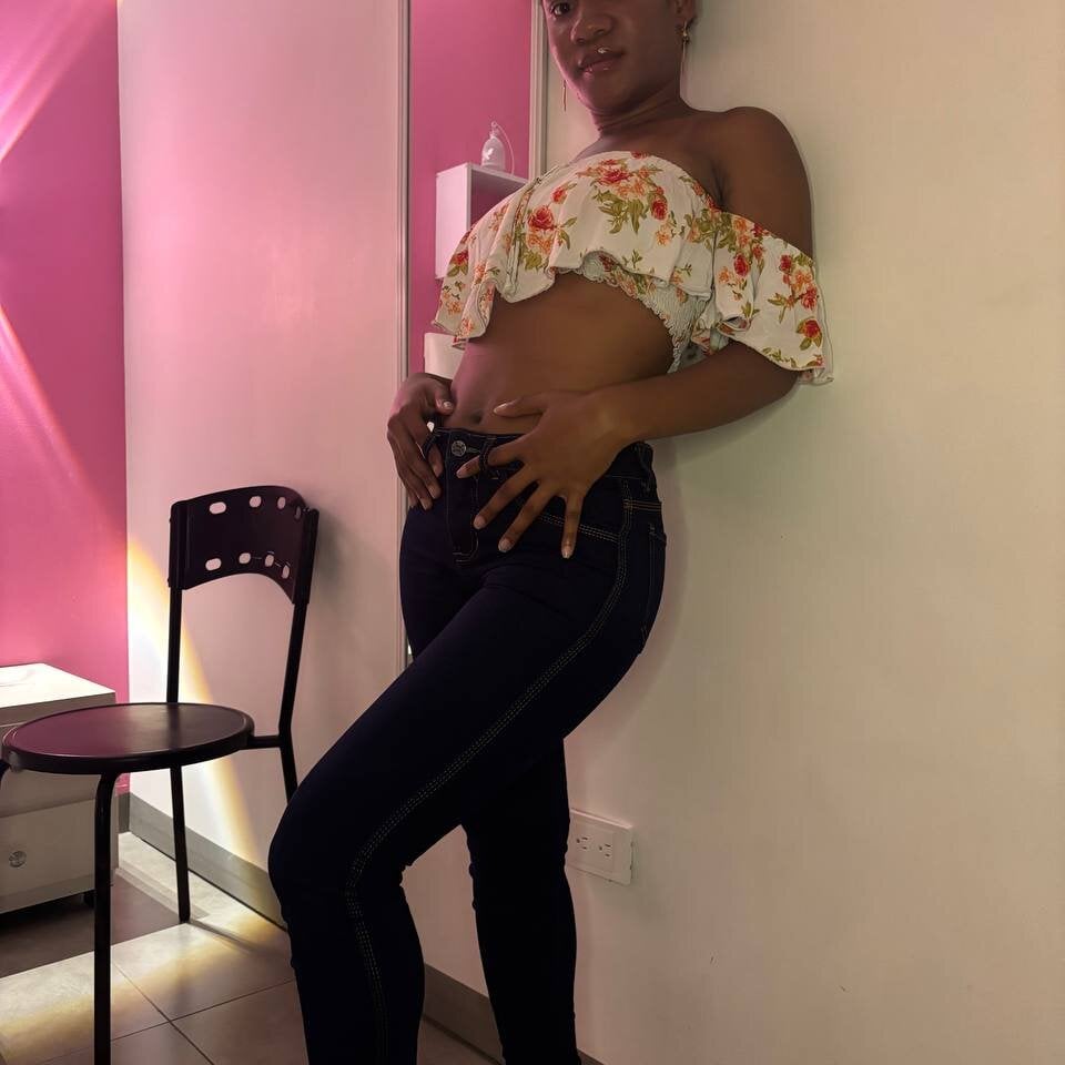 malu_hot69