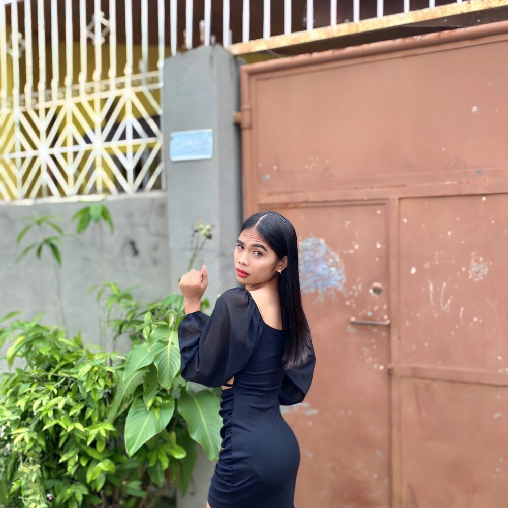 mikhaylahanderson
