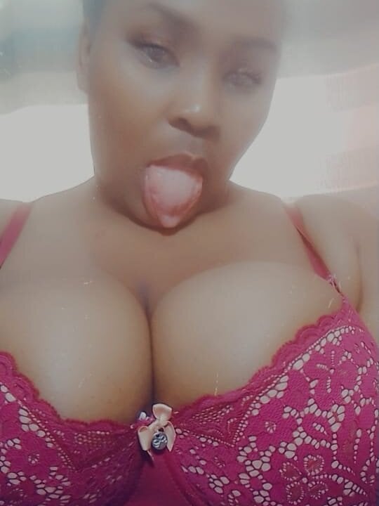 missboobsxx