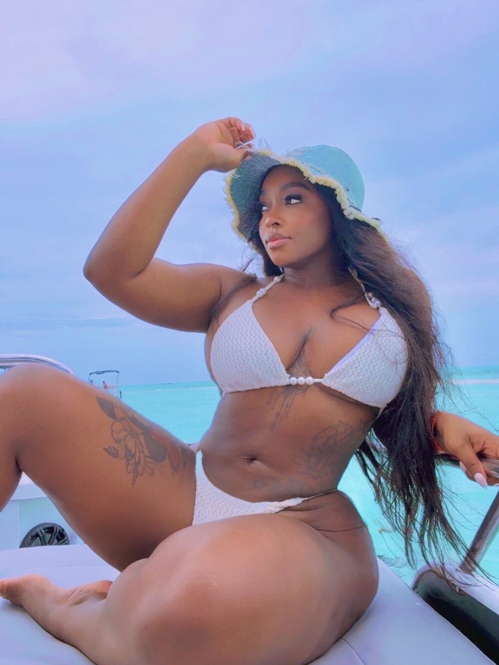 nicoletth18