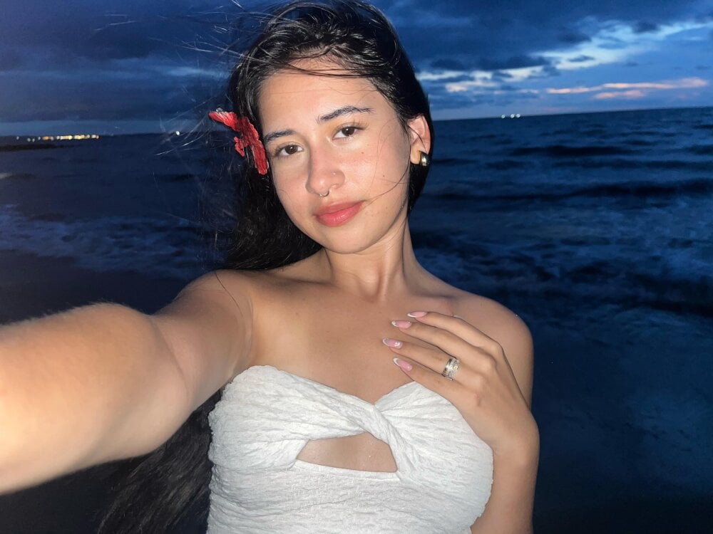 nina_vixen