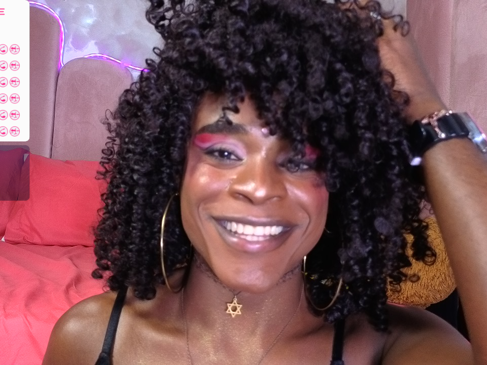 puca_ebony
