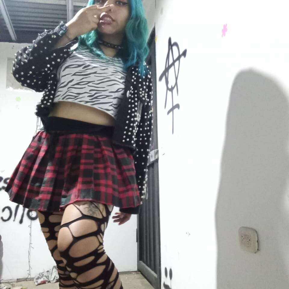 punk_horny_couple