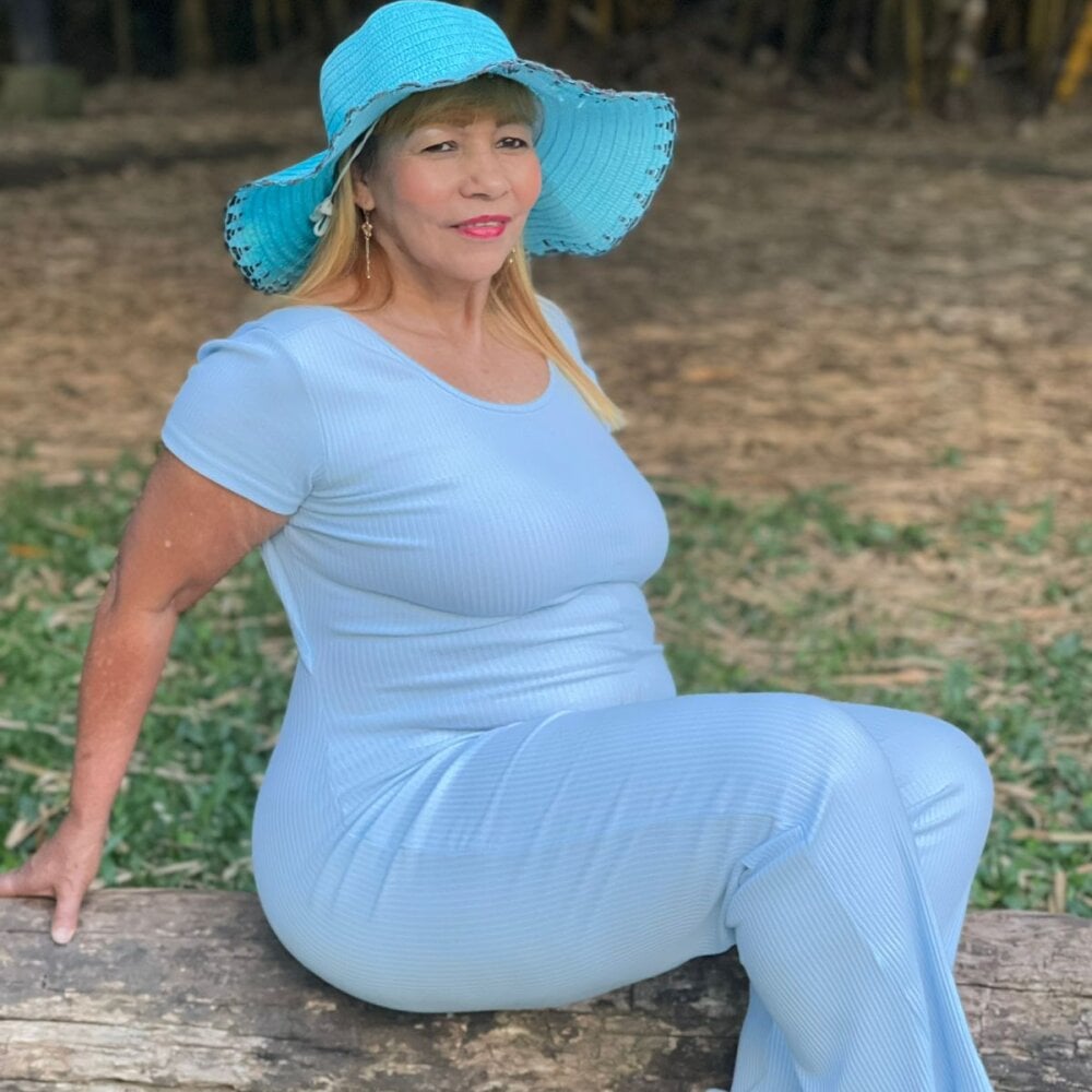 renata_salinas_1