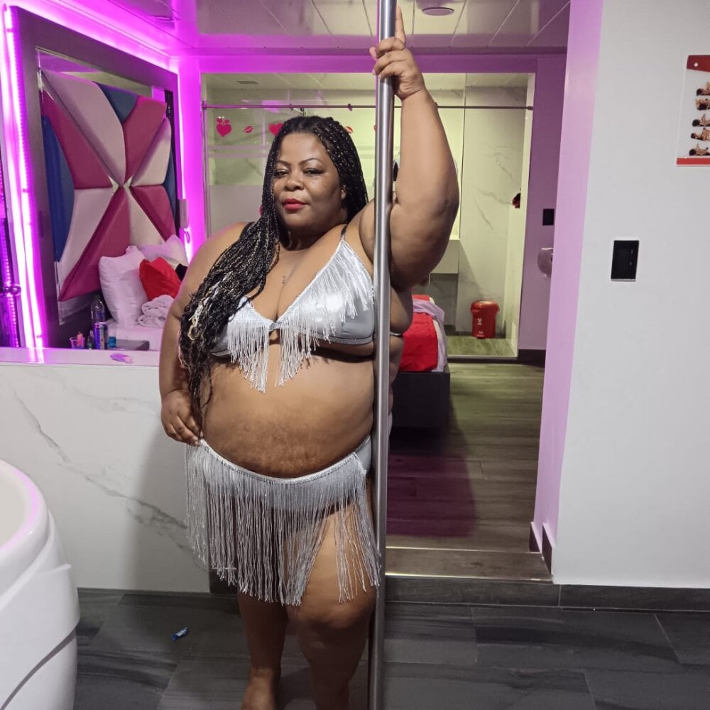 rocio_bbw_