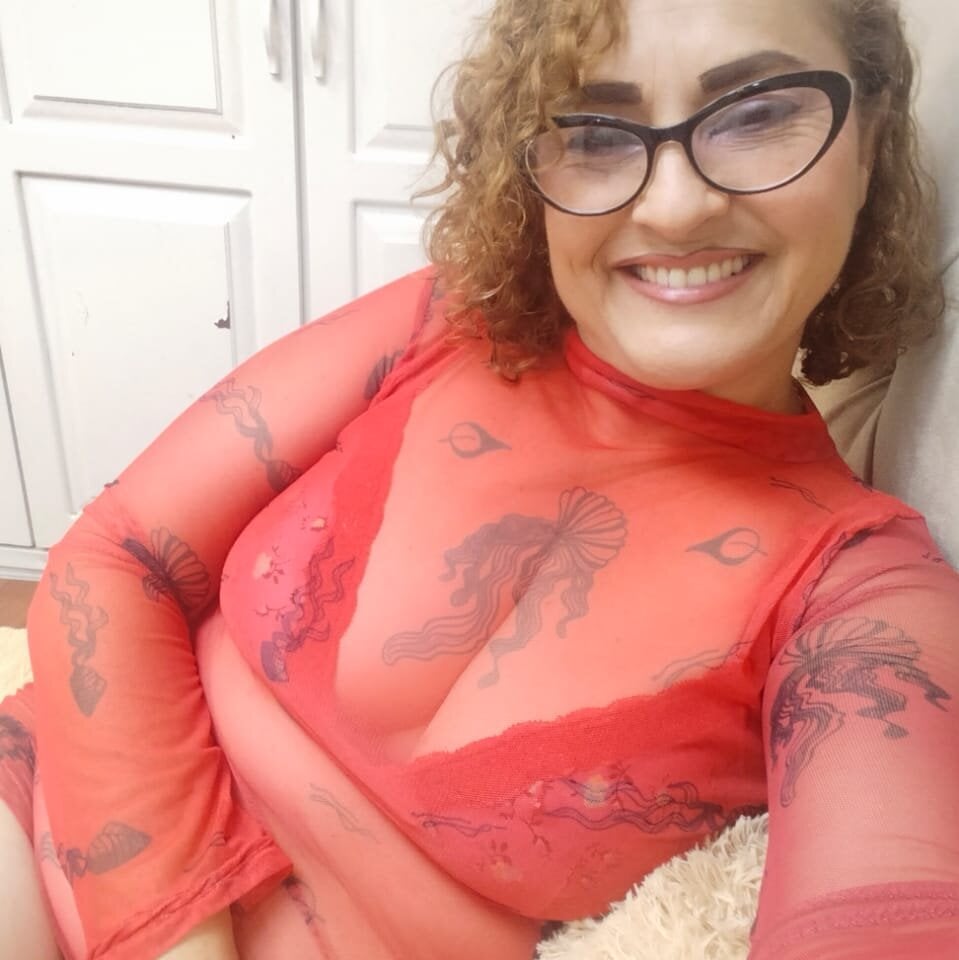 skarlet_grey_